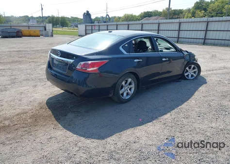 2015 Nissan Altima 2.5/2.5 S/2.5 Sl/2.5 Sv from USA, damaged, VIN 1N4AL3AP6FC212343